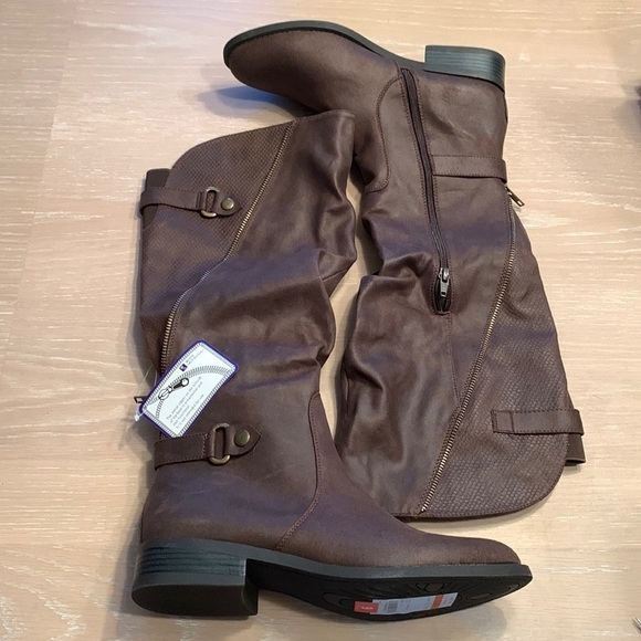 White Mountain Leto Boots New with Box, Size 9 M, super nice!!! - Picture 1 of 7